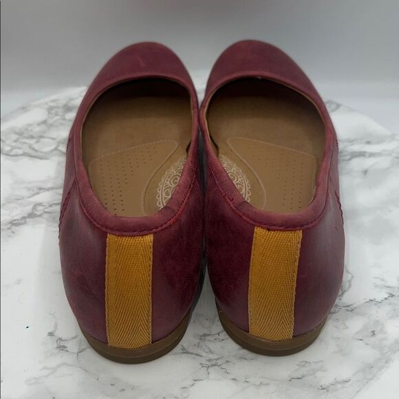 CLARKS Cranberry Red Leather Canebay Loafer-9M - Picture 4 of 7